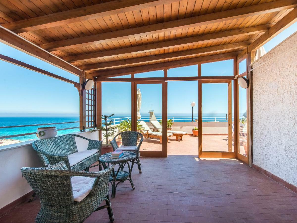 Casa Con Terrazza Sul Mare All'Addaura Palermo Exterior photo